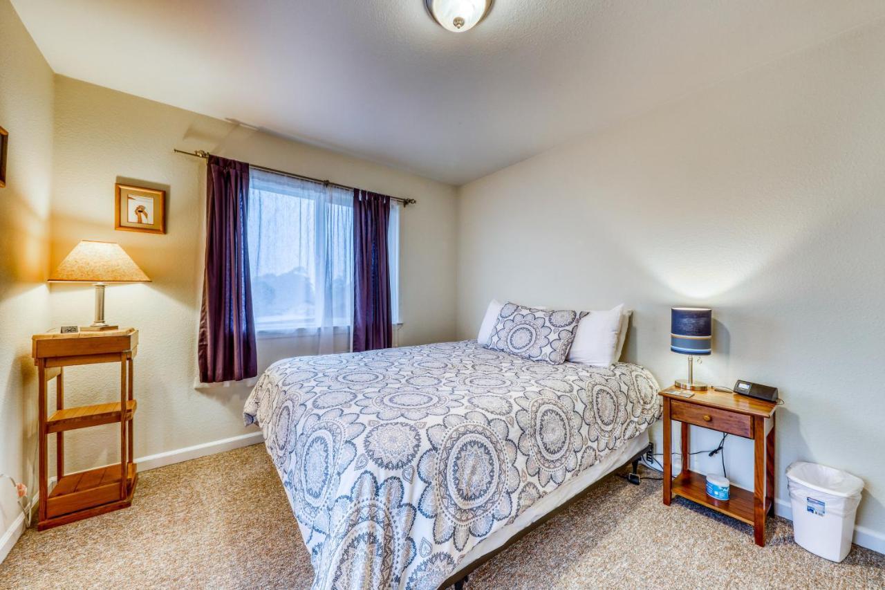 Seventh Street Select Villa Юрика Екстериор снимка
